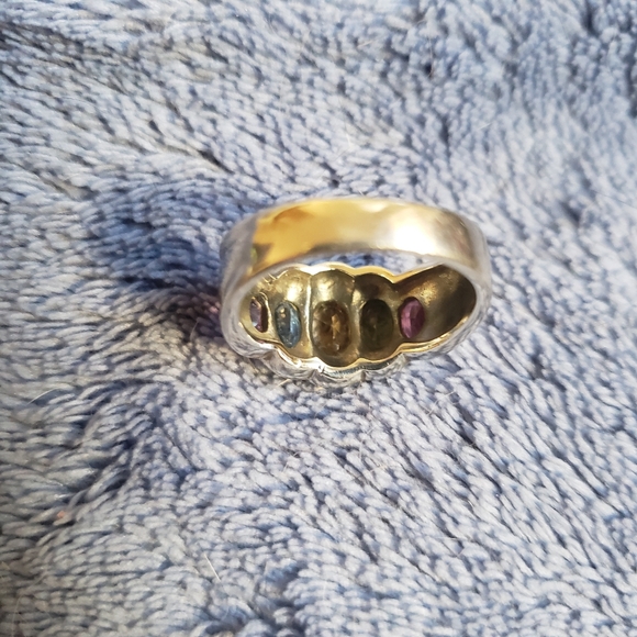 Oval Gemstone & Marcasite Ring - Picture 10 of 12